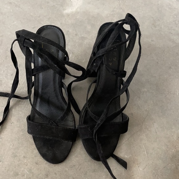 Black Strappy Sandal Heels - Picture 3 of 8